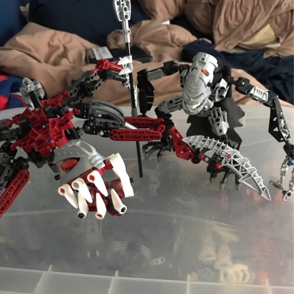 Fenrakk and Vezon